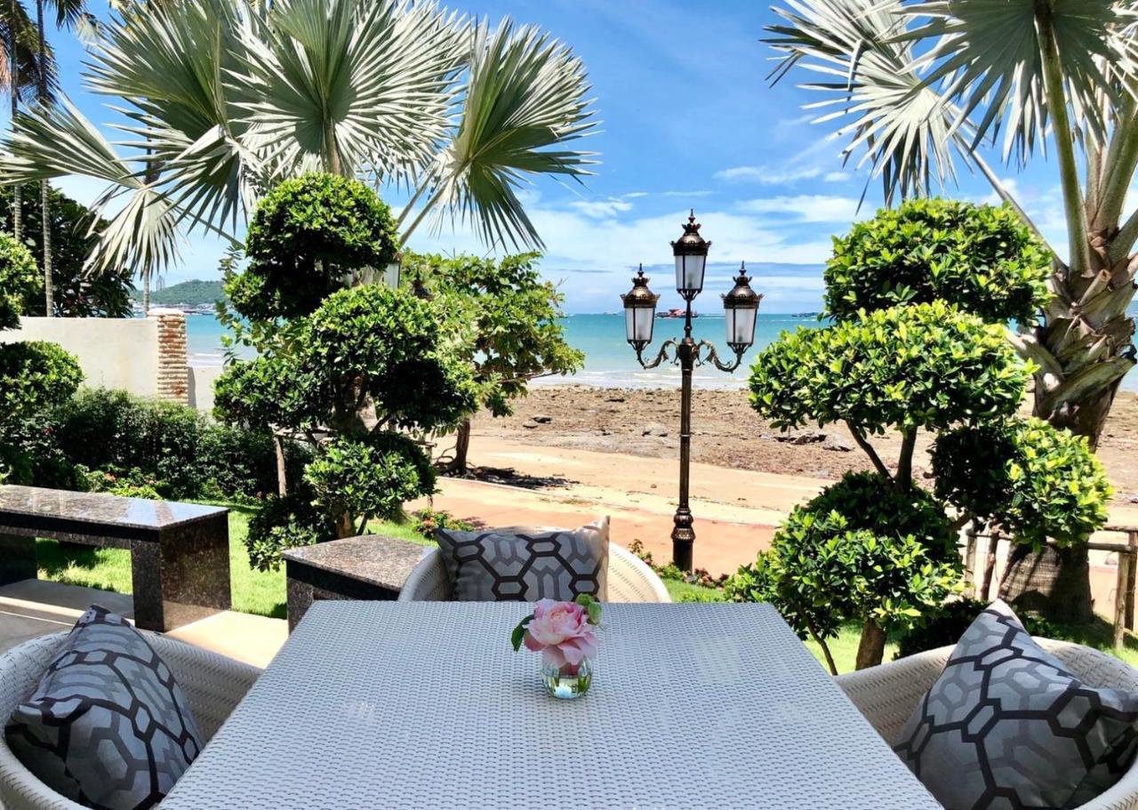 Lk Emerald Beach - Sha Extra Plus Pattaya Luaran gambar View of the beach from the hotel